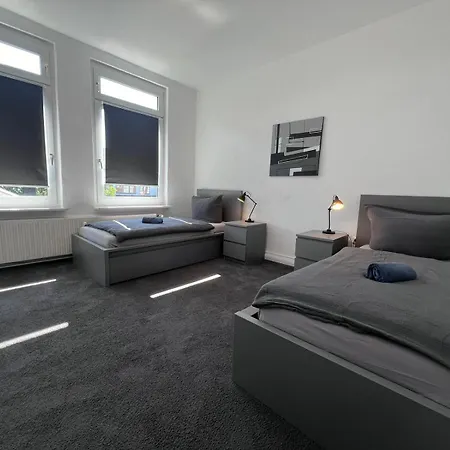 Apartman Neumuenster, Fabrikstrasse 2og Neumünster